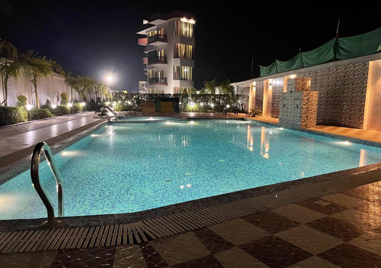 SUMEDHA G Village Resort&Spa Raiwala Exterior foto